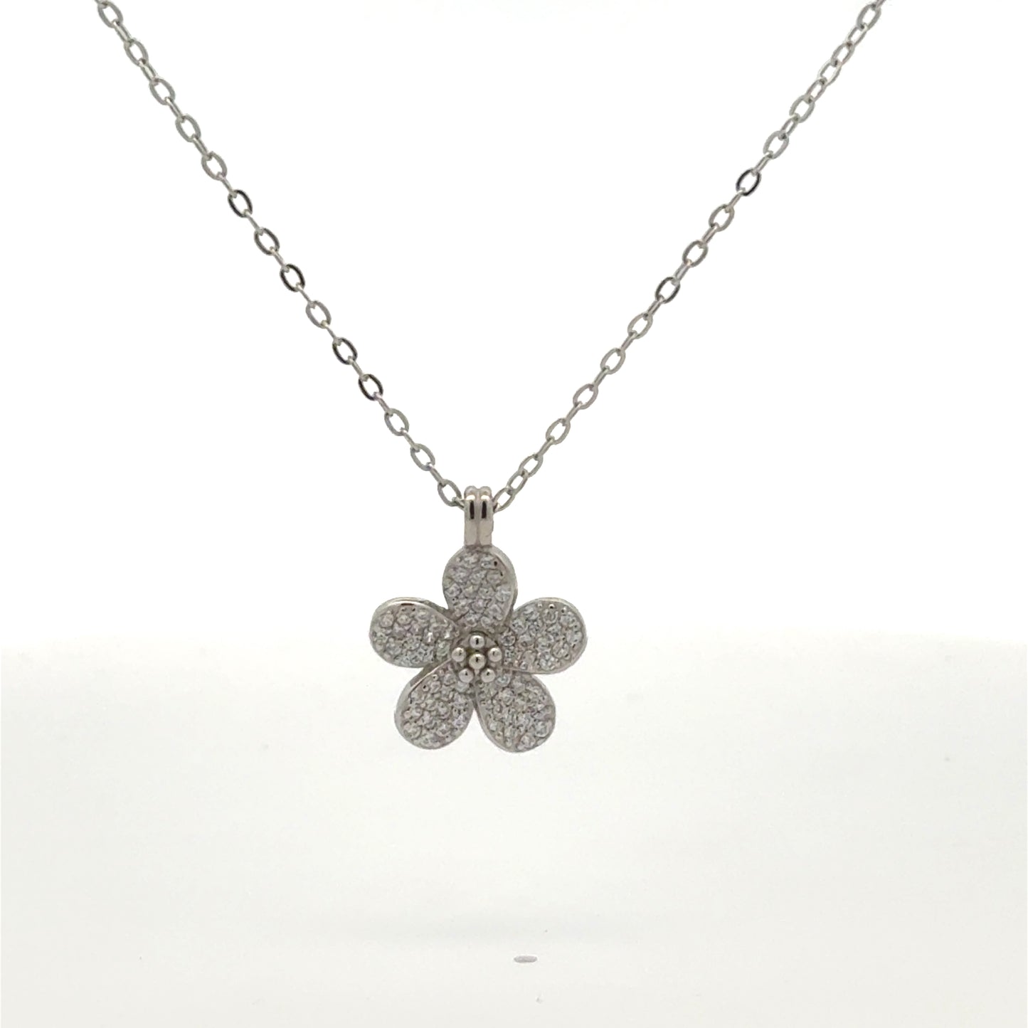 Elegant Flower Pendant Necklace
