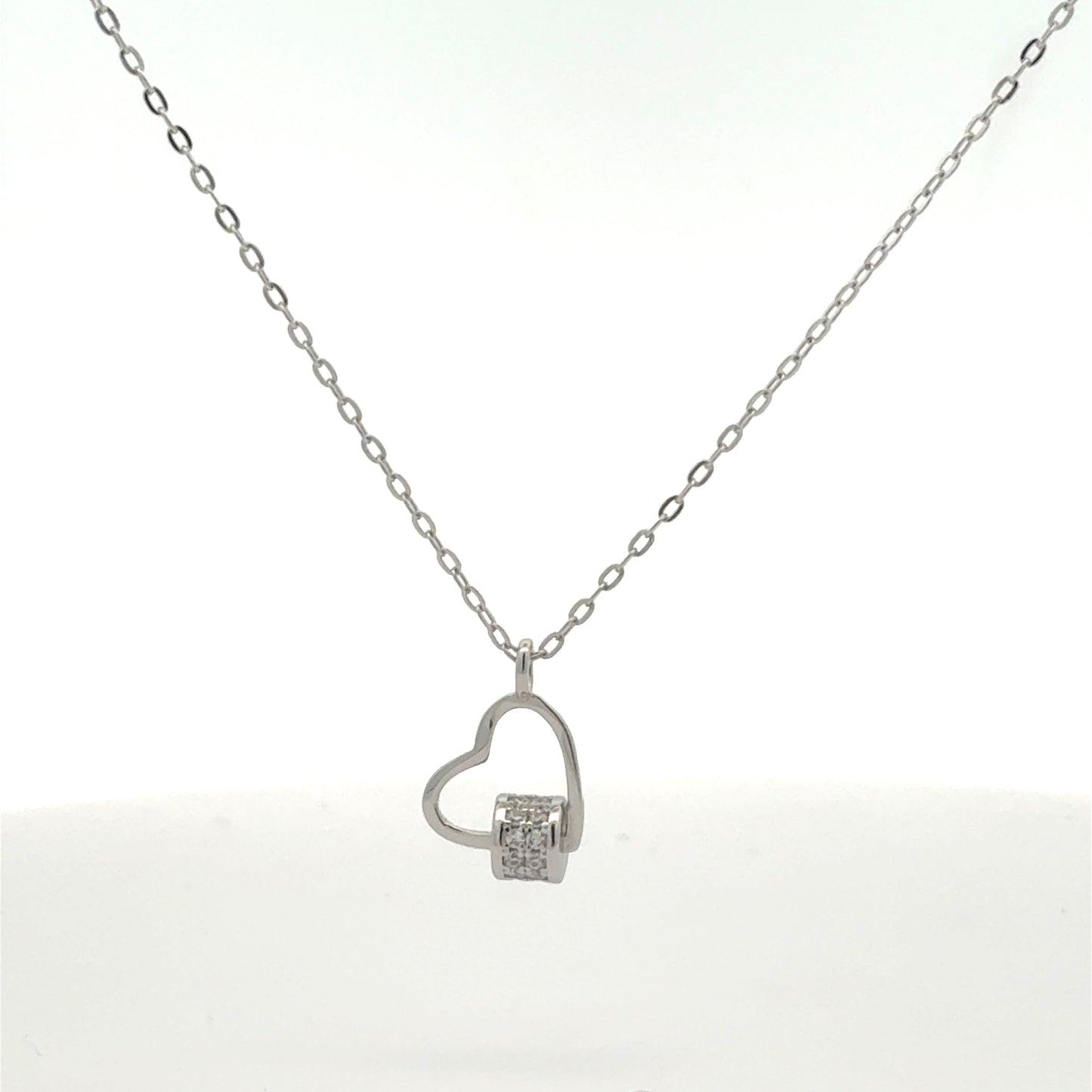 Elegant Heart Pendant Necklace
