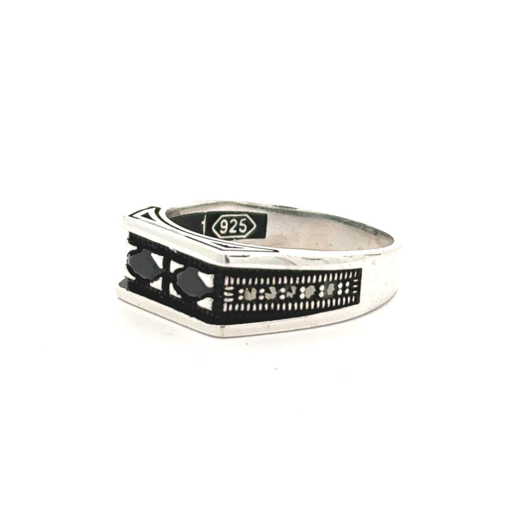 Alluring Black Accent Band Ring | Sleek Geometric Silver-Tone Design